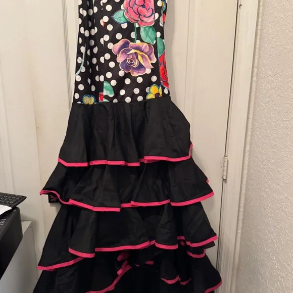 Floral Ruffled Bata de Cola Skirt - Picture 2 of 11